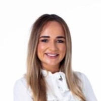 Simone Mccarthy