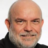 Uwe Schroeter