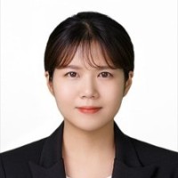 유진아