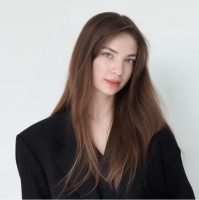 Christina Yzhakevych