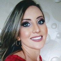 Helen Diniz