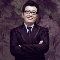 卢经理Robert