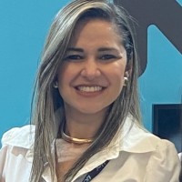 Alinne Silveira