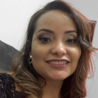 Suelane B.