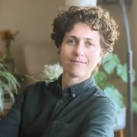 Thali Rodrigues Costa