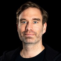 Nils Hollenbenders