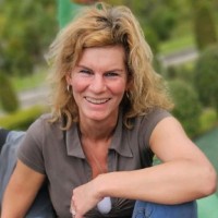 Joyce Van Polen