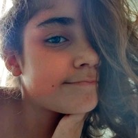 Julia Santos