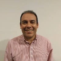 Roberto Salas