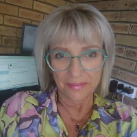 Charmaine Kotze