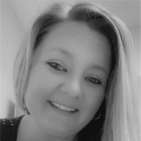 Amanda Bruce
