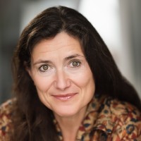 Nicola Burnett Smith