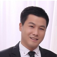 Shuai Li