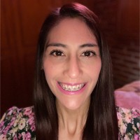ANA PAREDES