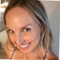 Amanda Perry
