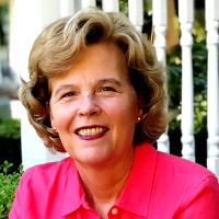 Bethany Van Nest-Black