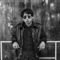 ธวัช กลับสกุล
