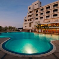 seasons hotel