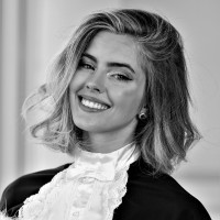 Helena Favarini Kuhn