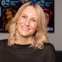 Debbie Mac