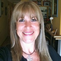 Aurora Lagóstena Alcalá