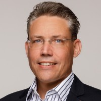 Stefan Bauer