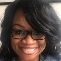 Niderra Malone, Maom