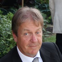 Ian Routledge