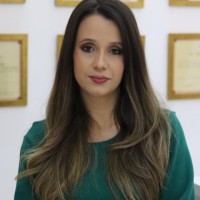 Danila Menezes