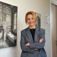 Anna Jambazian