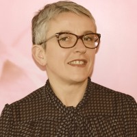 Francine Simons
