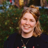 Eva Omvlee