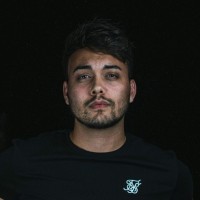 Mike Iskandar