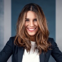 Dr. Victoria Soell