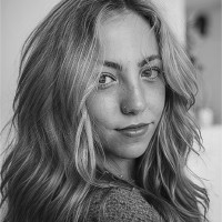 Hannah Kahan