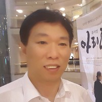 Seunghwan Lee