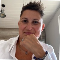 Stephanie Bruzzese