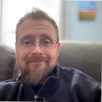 Dustin Bacon