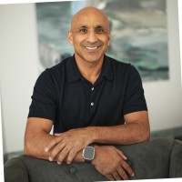 Rovshan R.