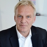Uwe Hampp