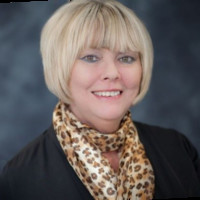 Lynne Elizabeth Martland