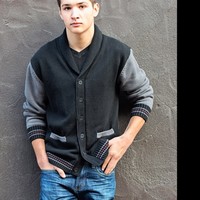 Johnathen Flores