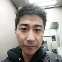 張聖鷹
