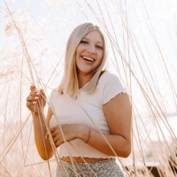 Ella Henschell