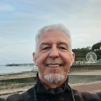 Stephen Roberts
