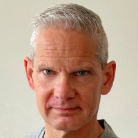 Ralf Peters