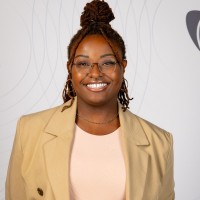 Robyn G.