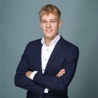 Lasse Schier