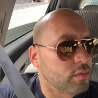 Roberto Davila