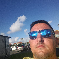 Kris Pernet